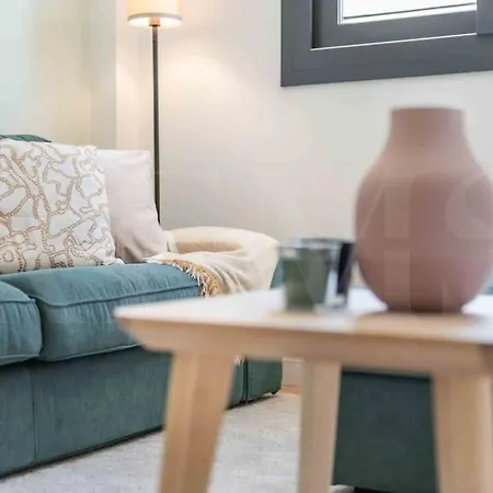 Fresh & Stylish Apartment With Parking By Rems Malaga Exterior photo