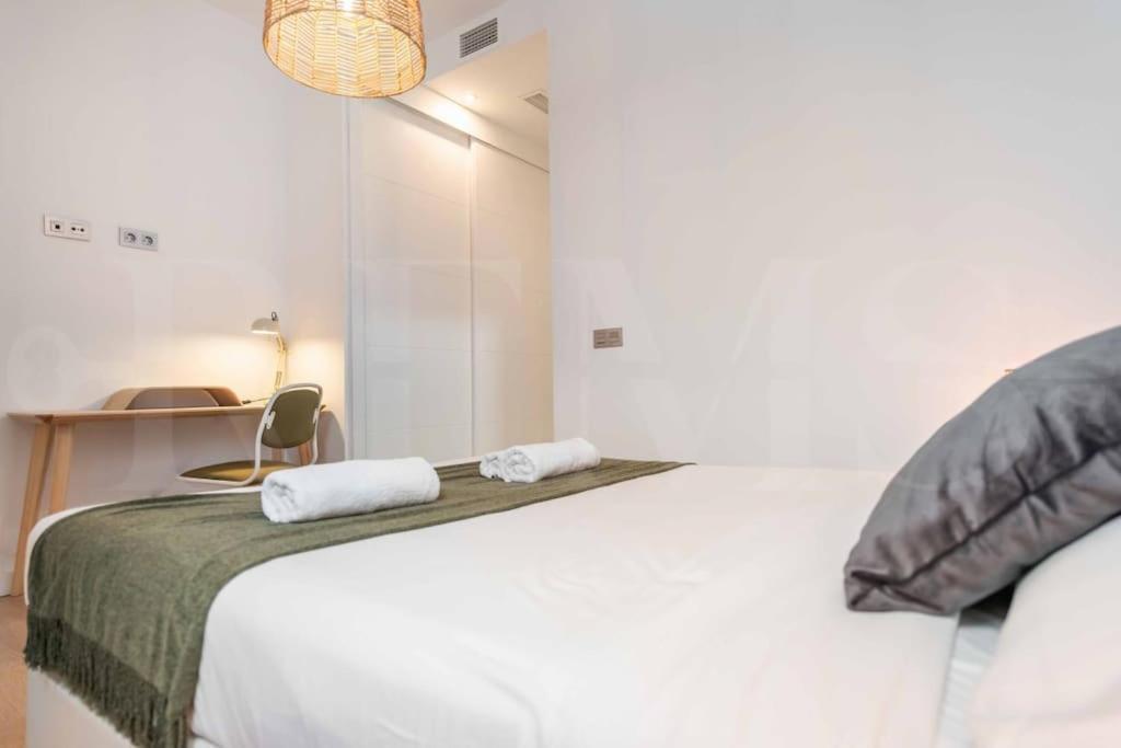 Apartament Fresh & Stylish With Parking By Rems *